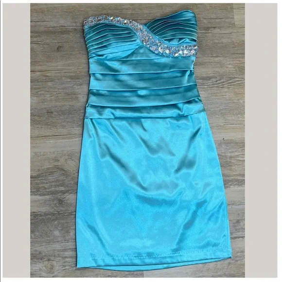 B Darlin Short Dress Formal Bodycon Size XS Blue - Picture 9 of 12